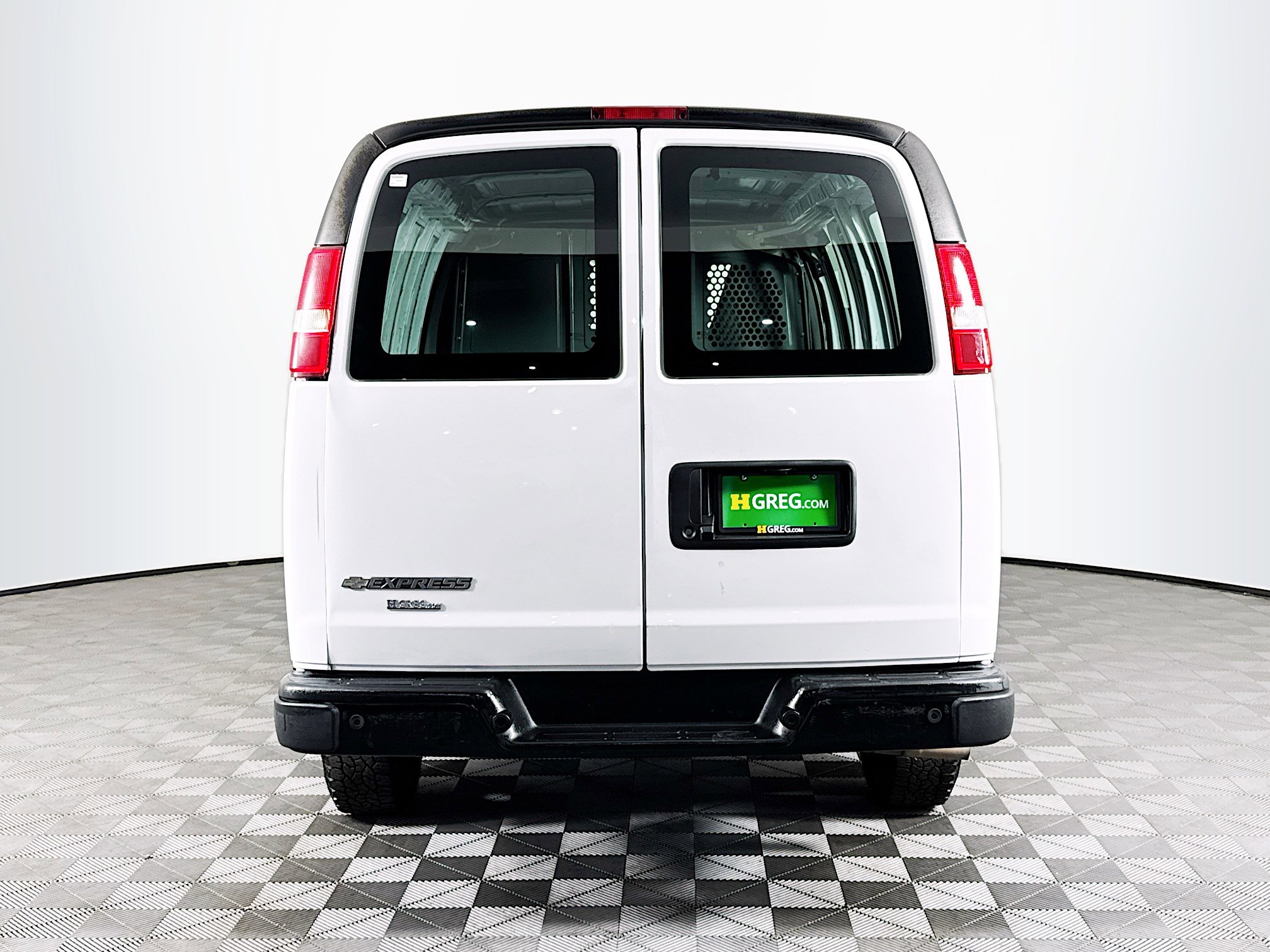 Used 2019 Chevrolet Express 2500 w/ Safety Package image 8