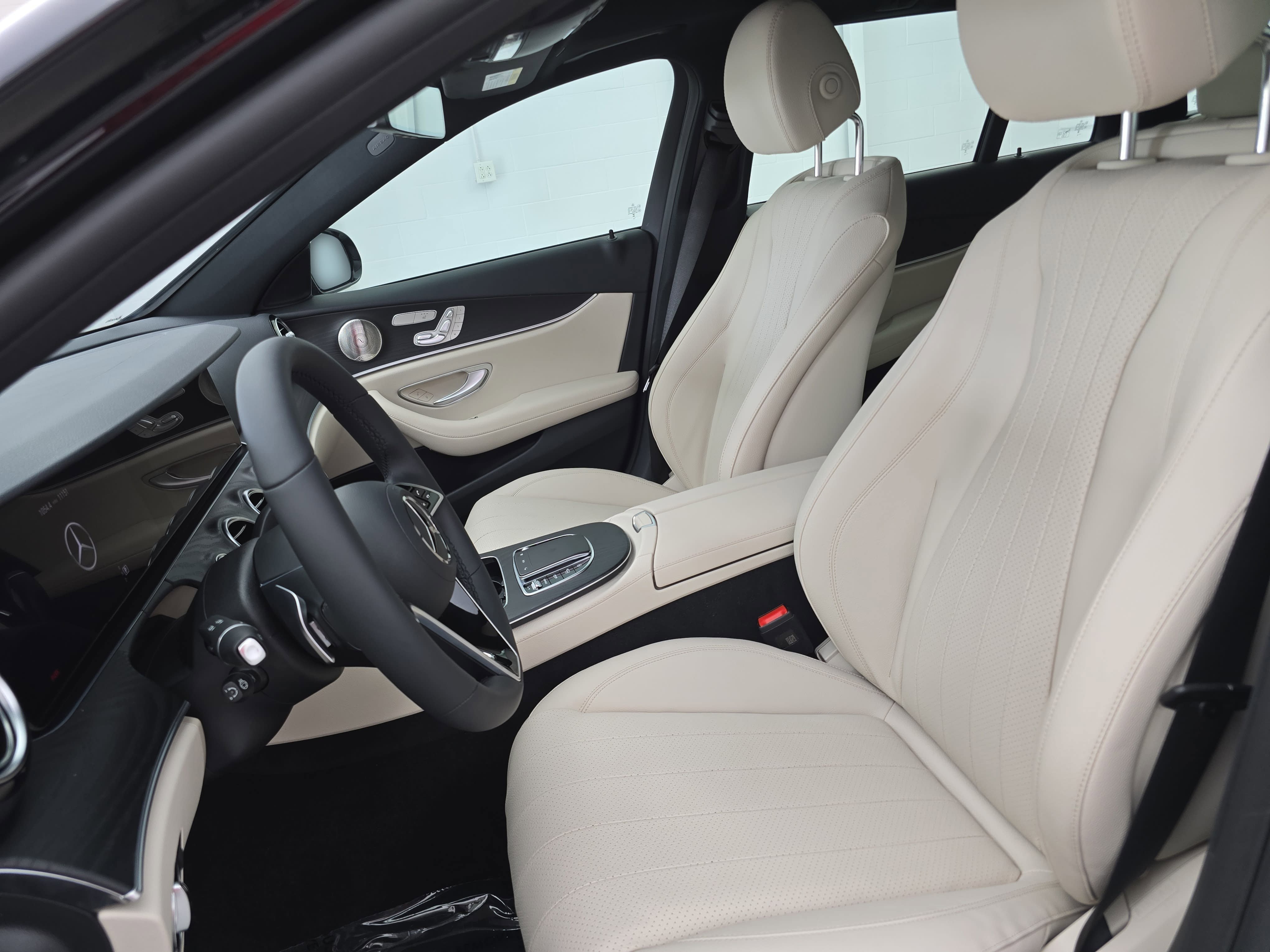 Certified 2023 Mercedes-Benz E 450 4MATIC All-Terrain Wagon image 15