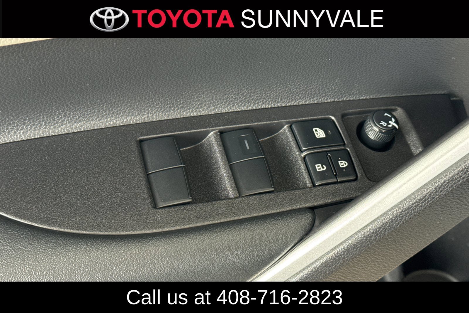 Certified 2025 Toyota Corolla Cross LE FWD image 18