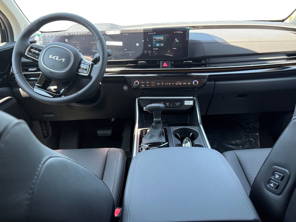 New 2026 Kia Carnival SX Prestige image 10