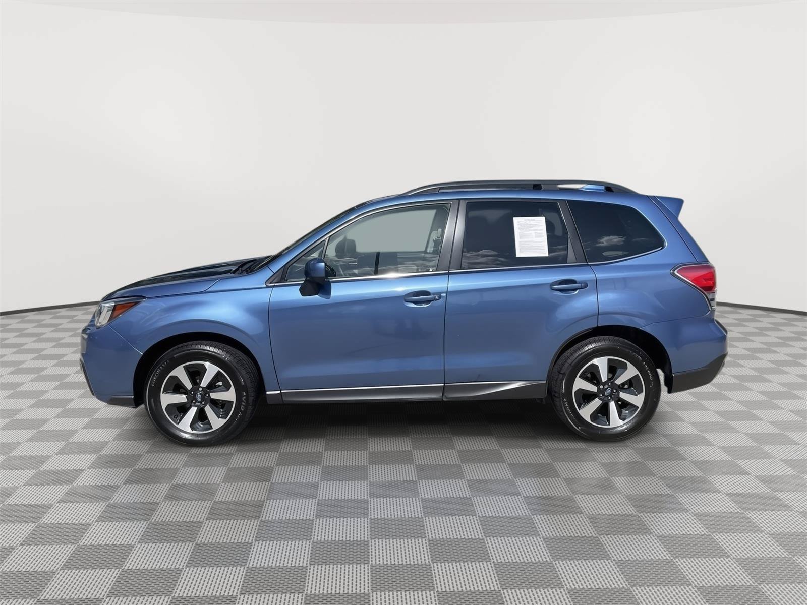 Used 2018 Subaru Forester 2.5i Limited AWD/4WD image 12