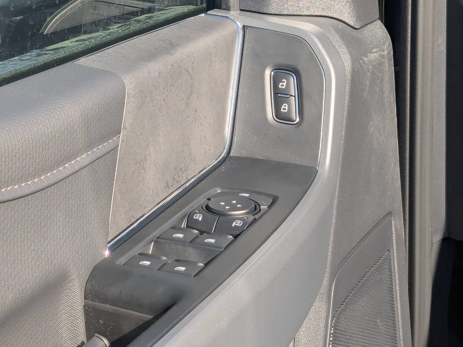 New 2026 Ford F150 XLT w/ Equipment Group 302A MID AWD/4WD image 12