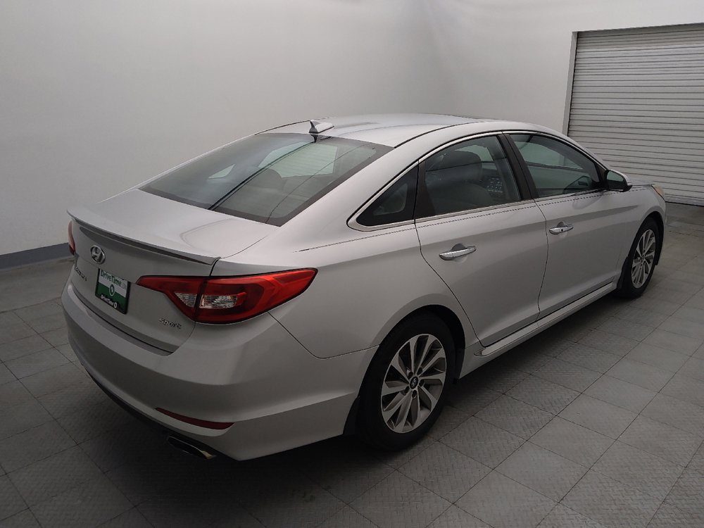 Used 2017 Hyundai Sonata Sport w/ Value Edition Package 02 FWD image 9