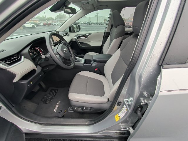 Certified 2025 Toyota RAV4 XLE w/ Convenience Package FWD image 12