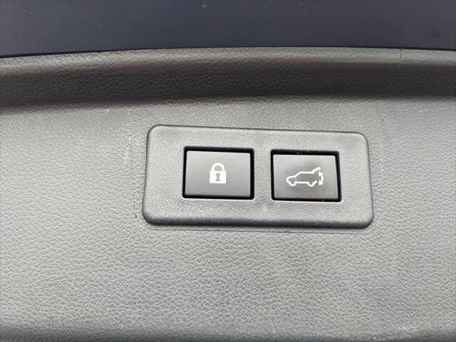 Used 2024 Subaru Outback Touring AWD/4WD image 16