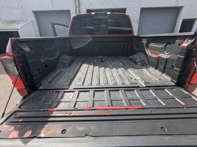 Used 2017 Nissan Titan S AWD/4WD image 19