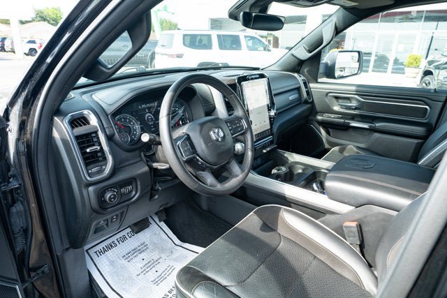 Used 2025 RAM 1500 Laramie AWD/4WD image 17