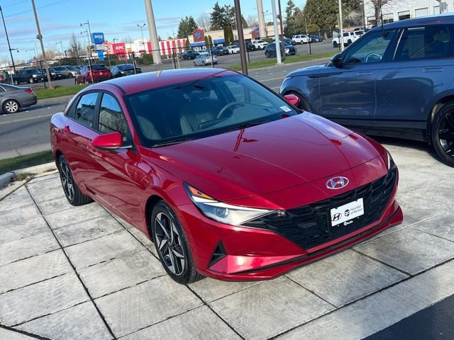 Certified 2023 Hyundai Elantra SEL w/ Convenience Package FWD image 3