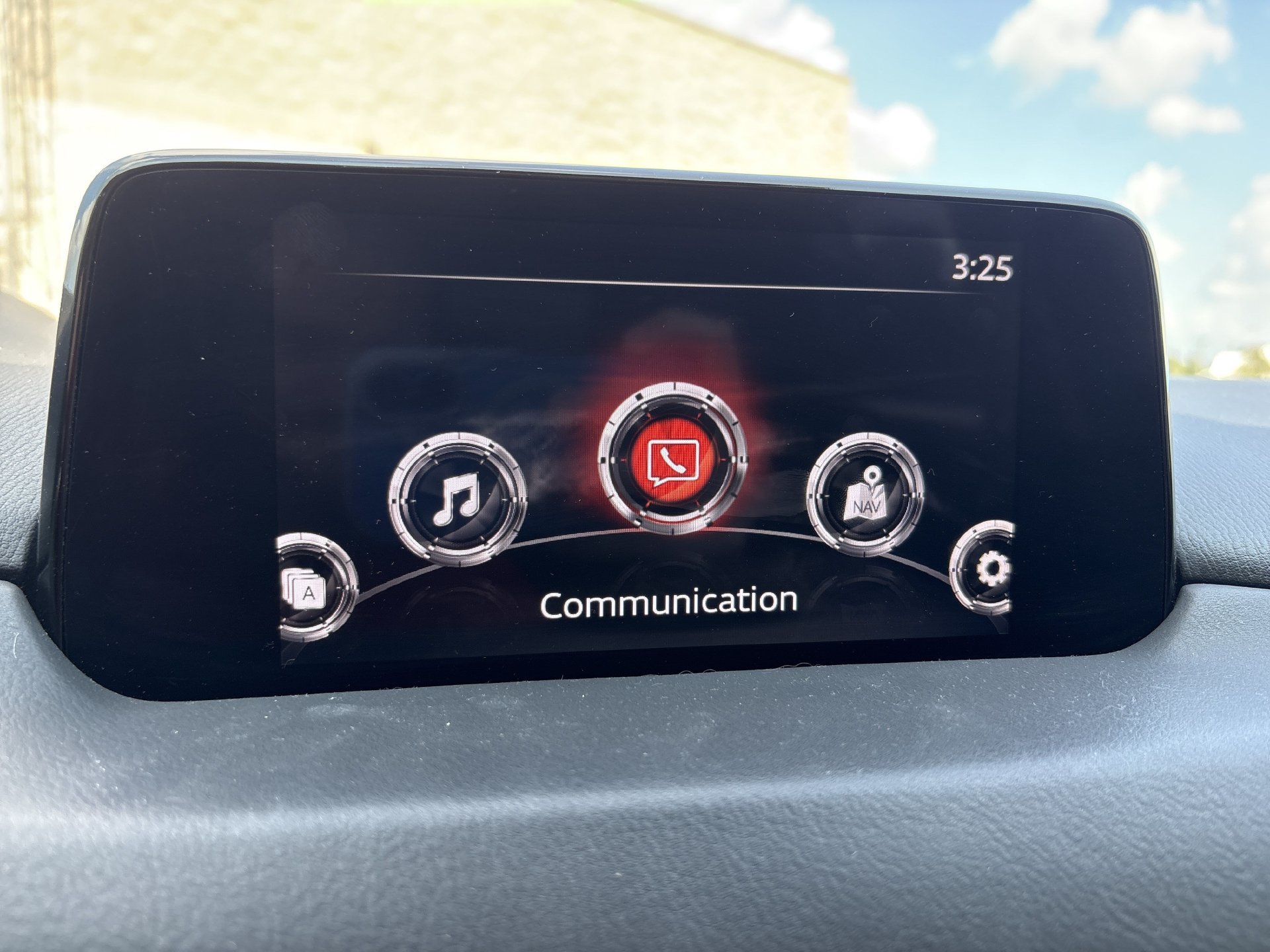 Used 2020 MAZDA CX-5 Touring FWD image 4