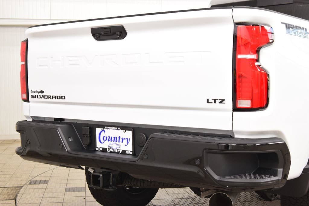 New 2026 Chevrolet Silverado 2500 LTZ w/ LTZ Plus Package AWD/4WD image 26