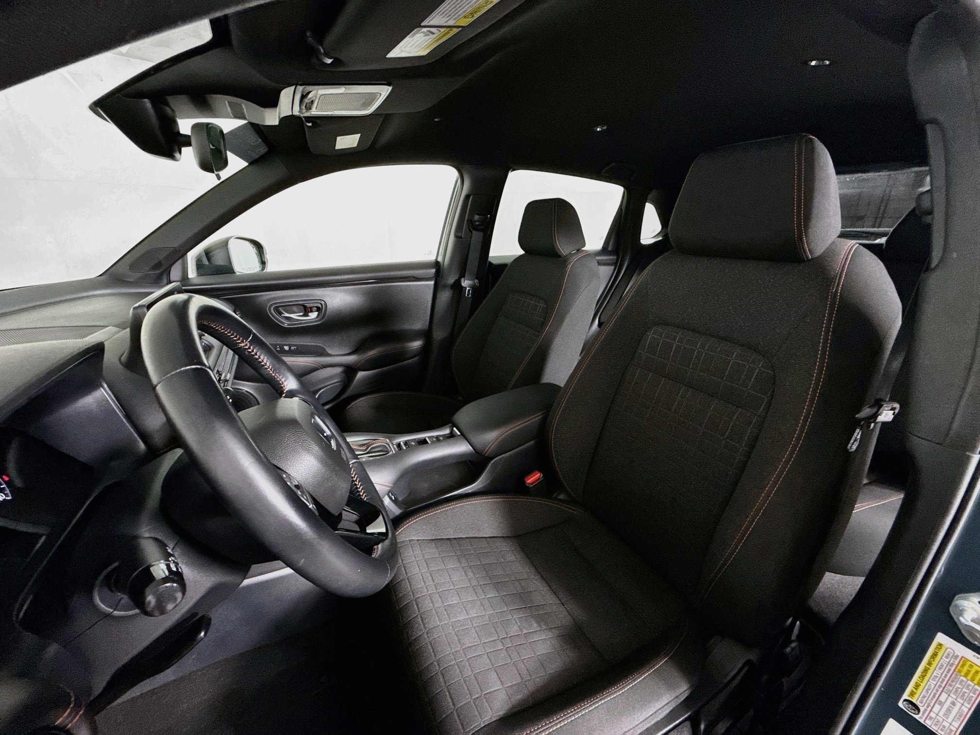 Certified 2025 Honda HR-V Sport image 25
