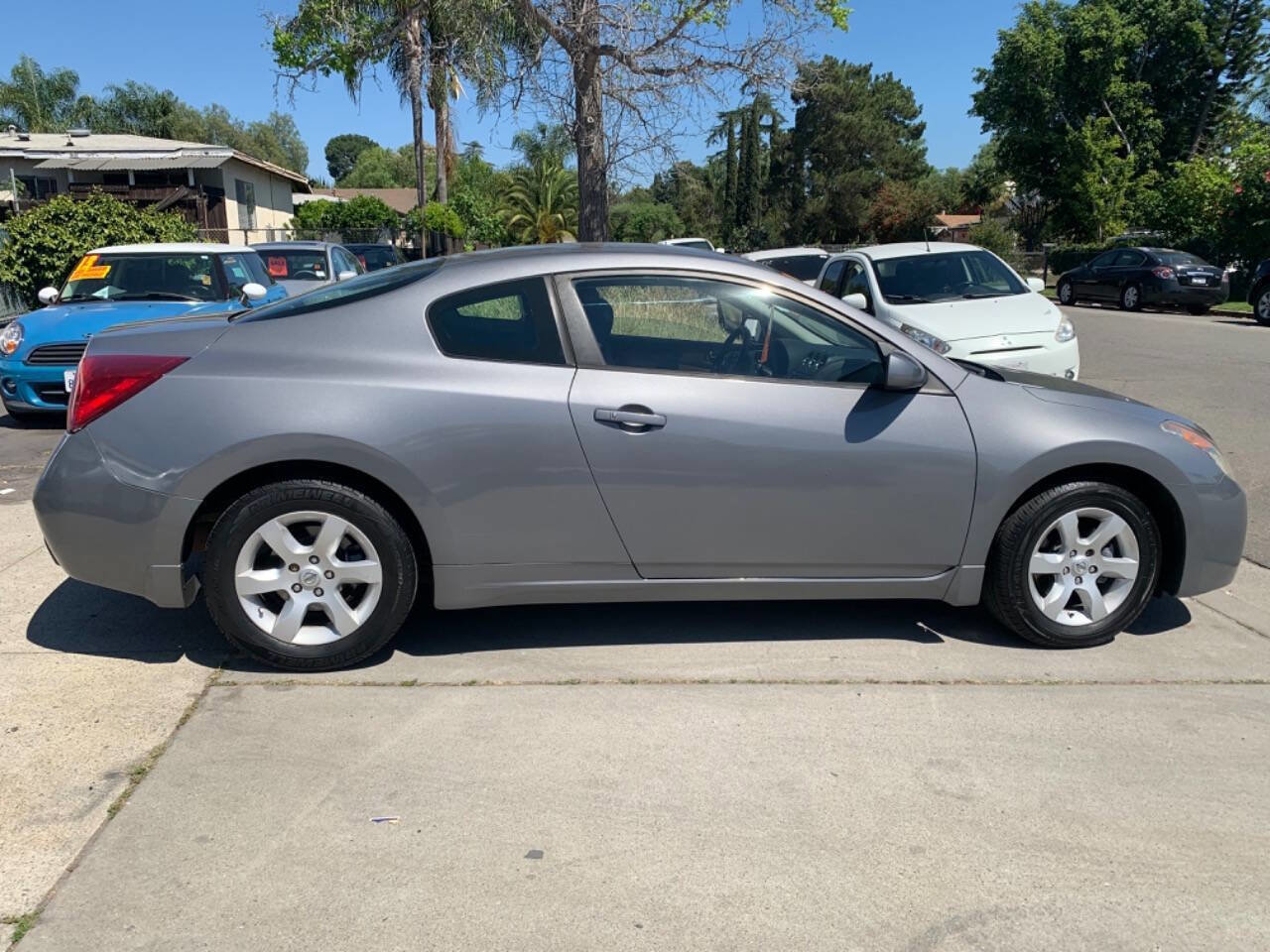 Used 2009 Nissan Altima 2.5 S w/ Convenience Pkg FWD image 6