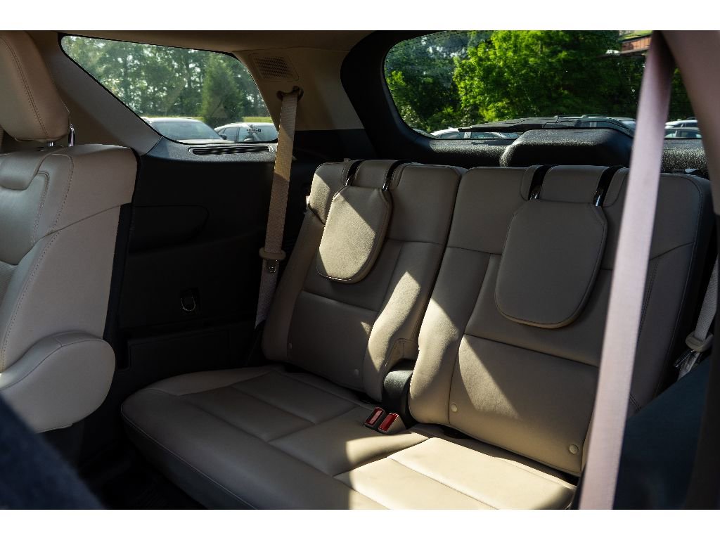 Used 2021 Ford Explorer Platinum w/ Equipment Group 601A image 16