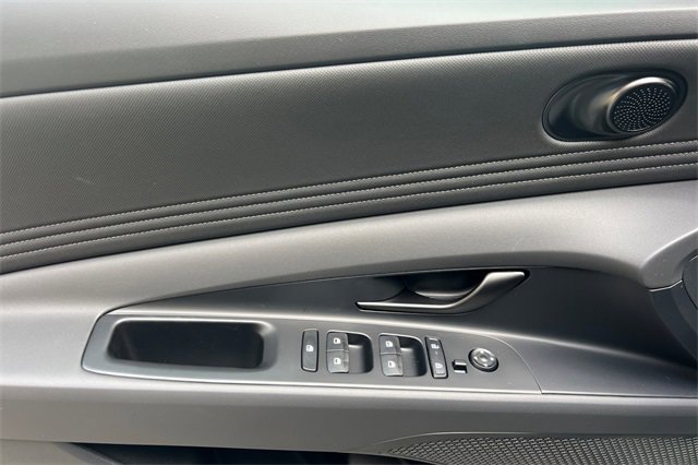 New 2026 Hyundai Elantra Sport image 11