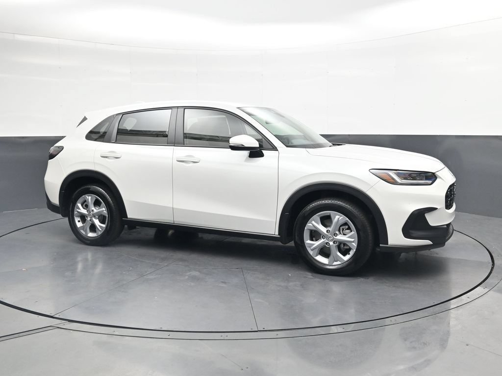 Used 2025 Honda HR-V LX image 4