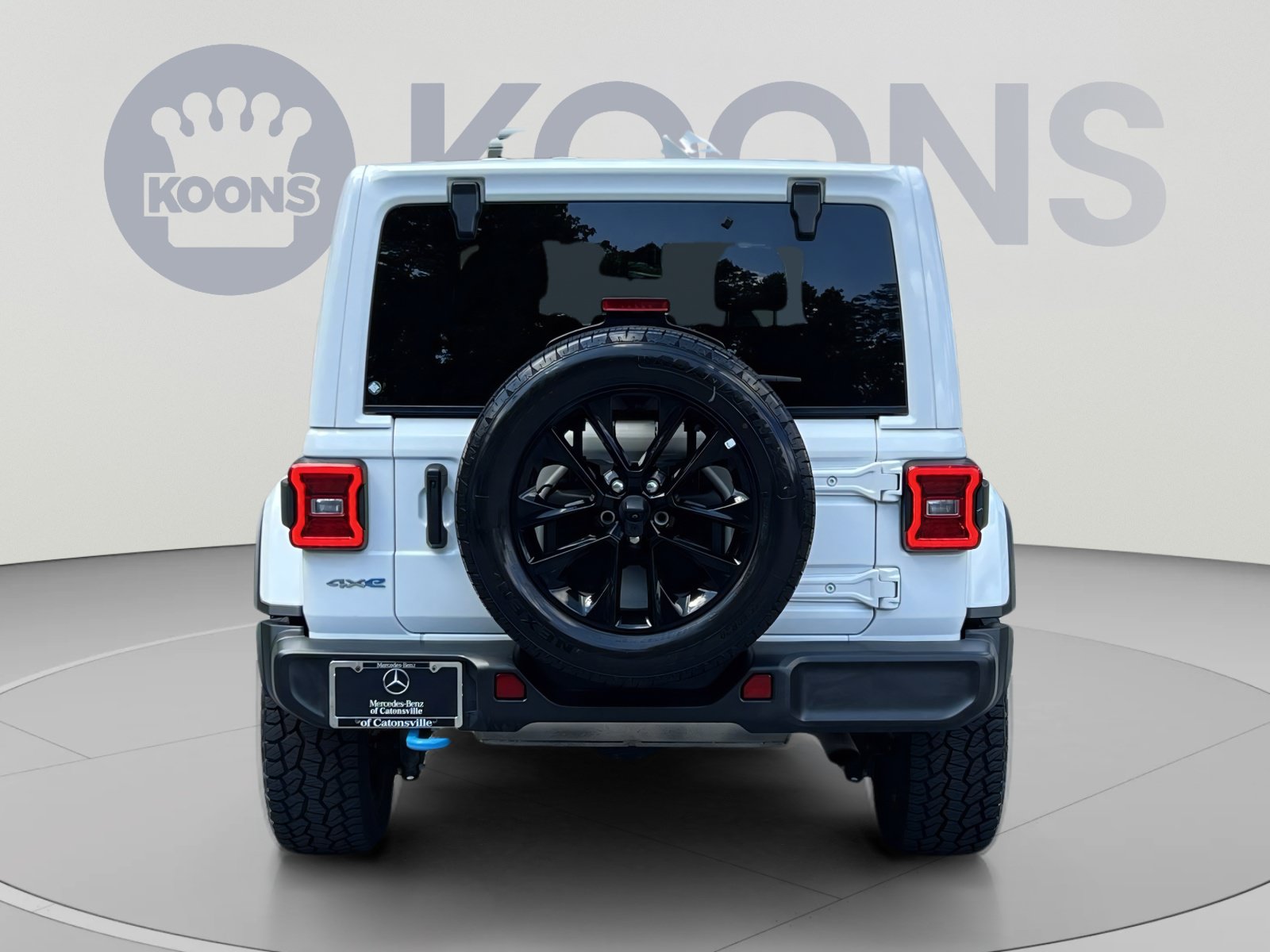 Used 2024 Jeep Wrangler Unlimited Sahara AWD/4WD image 10
