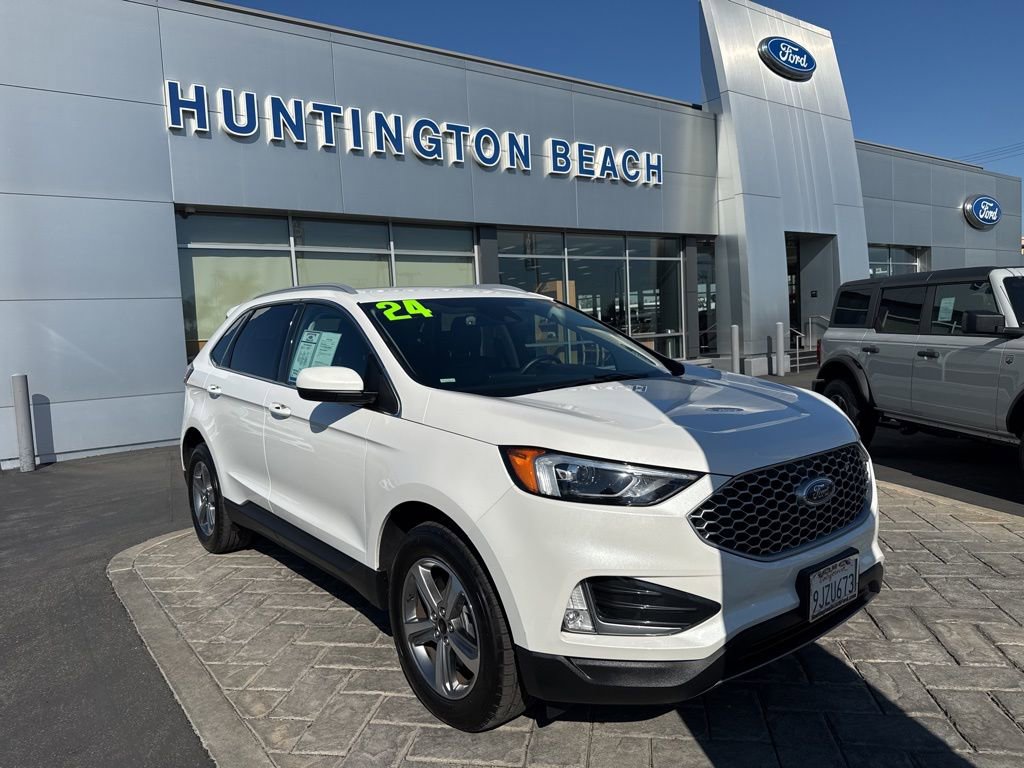 Used 2024 Ford Edge SEL w/ Convenience Package