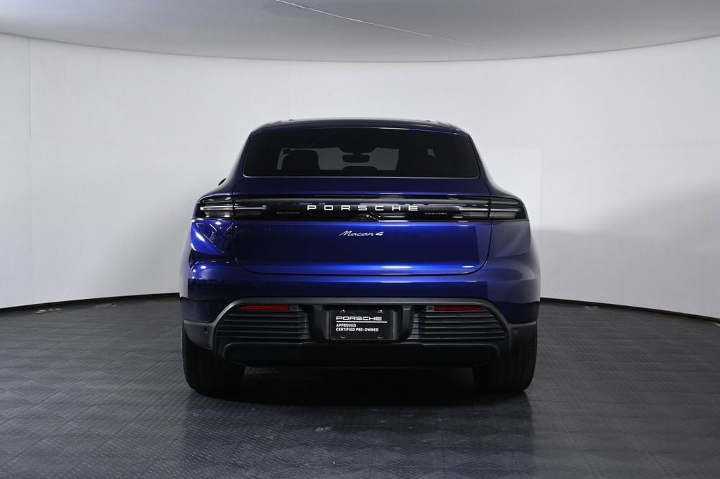 Certified 2024 Porsche Macan 4 Electric AWD/4WD image 6
