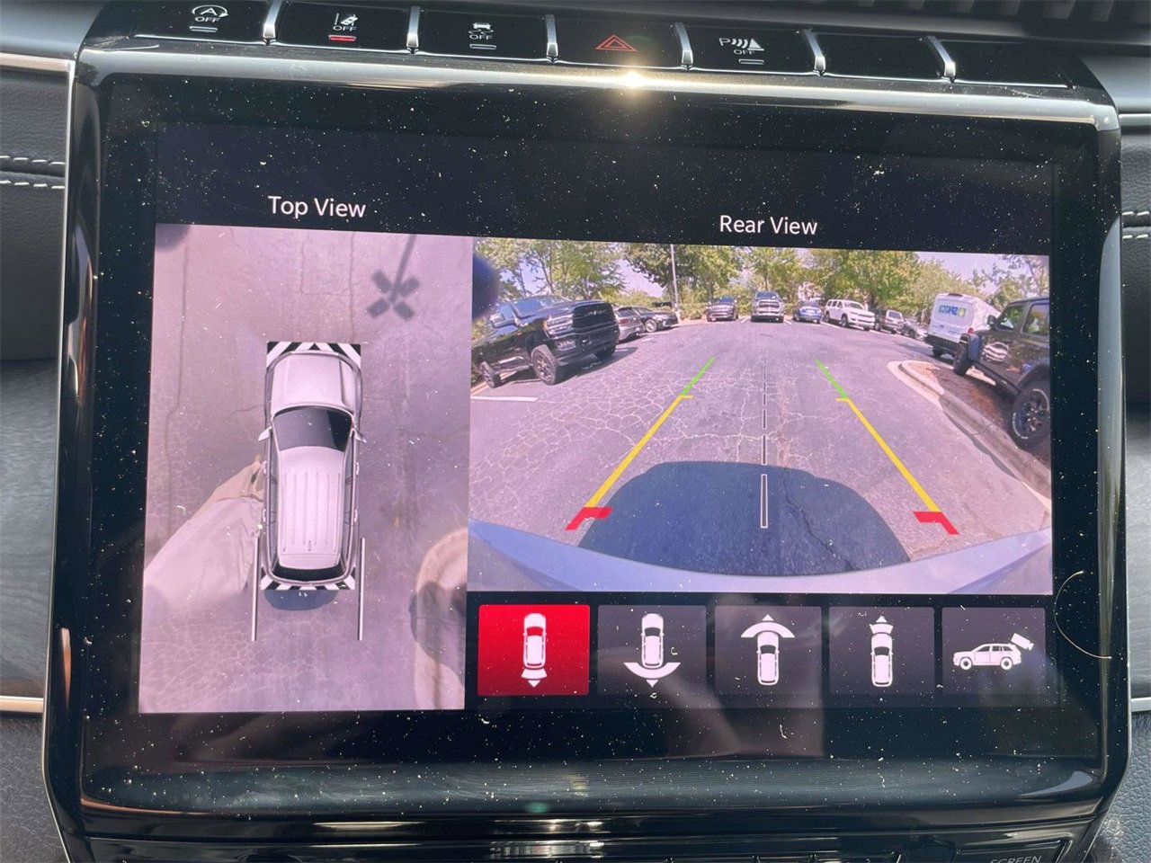 New 2025 Jeep Grand Cherokee L Limited w/ Luxury Tech Group II image 17