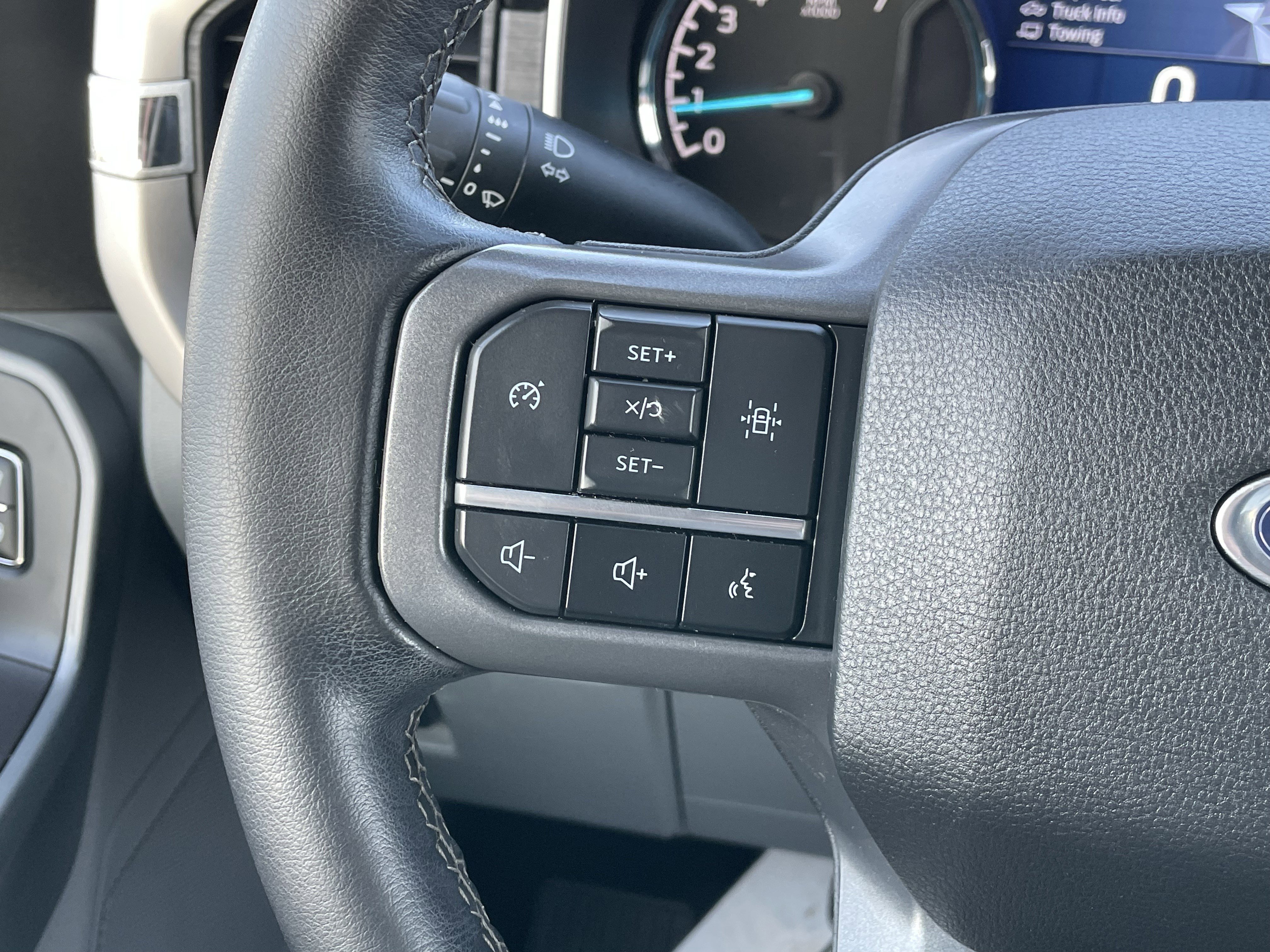 Used 2023 Ford F150 XLT w/ Equipment Group 302A High image 18