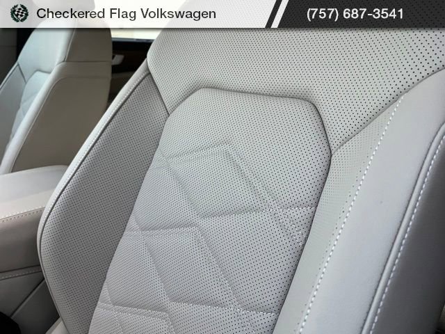 New 2026 Volkswagen Atlas SE image 25