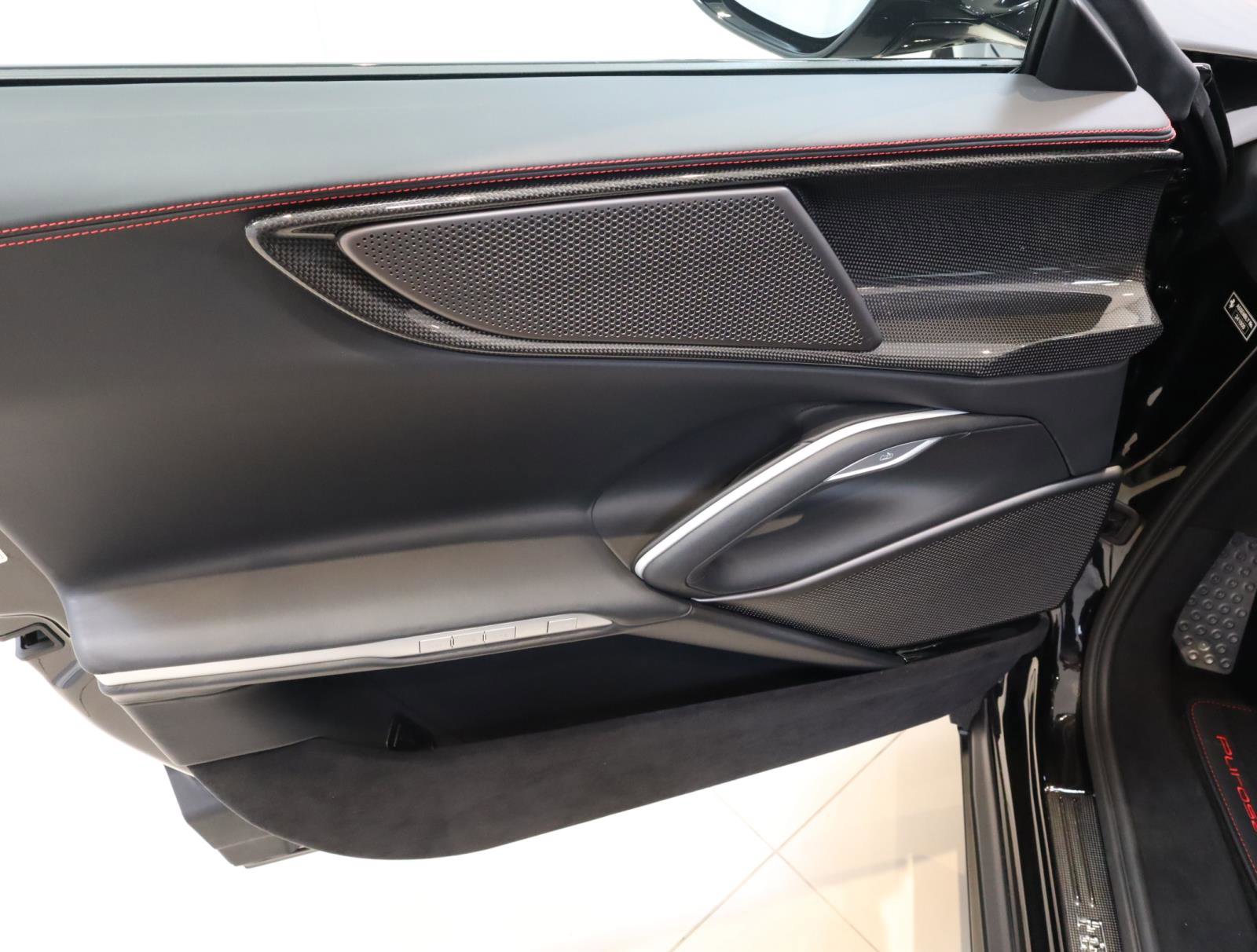 Certified 2025 Ferrari Purosangue image 27