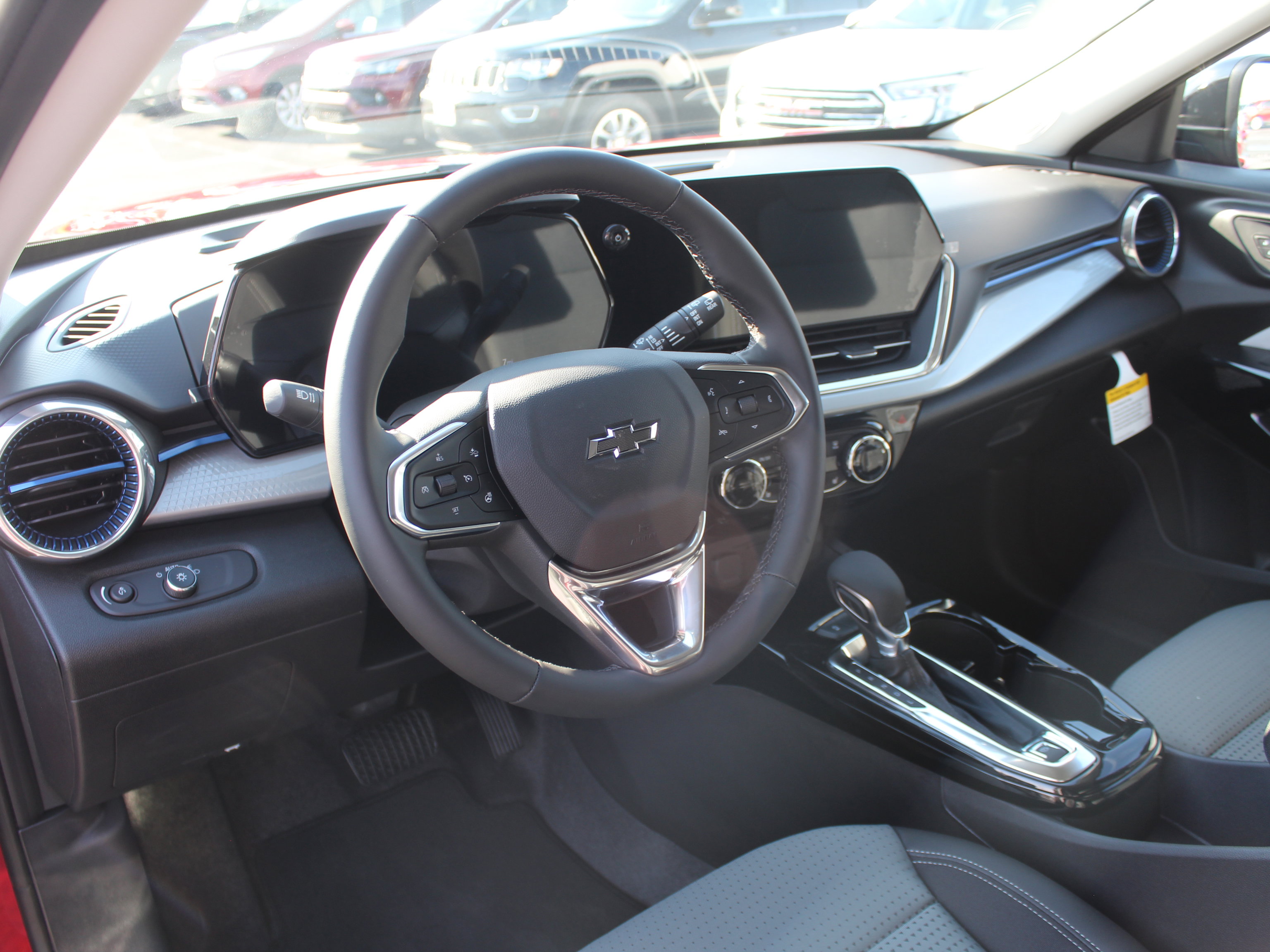 New 2026 Chevrolet Trax LT image 10