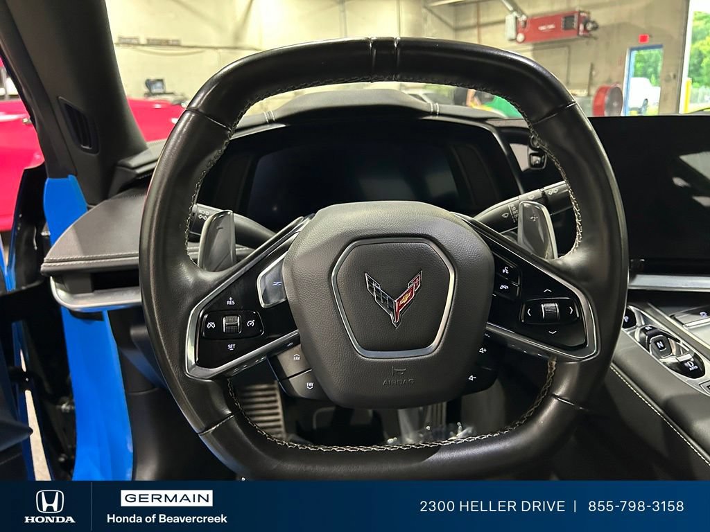 Used 2021 Chevrolet Corvette Stingray Coupe w/ Z51 Performance Package RWD image 16