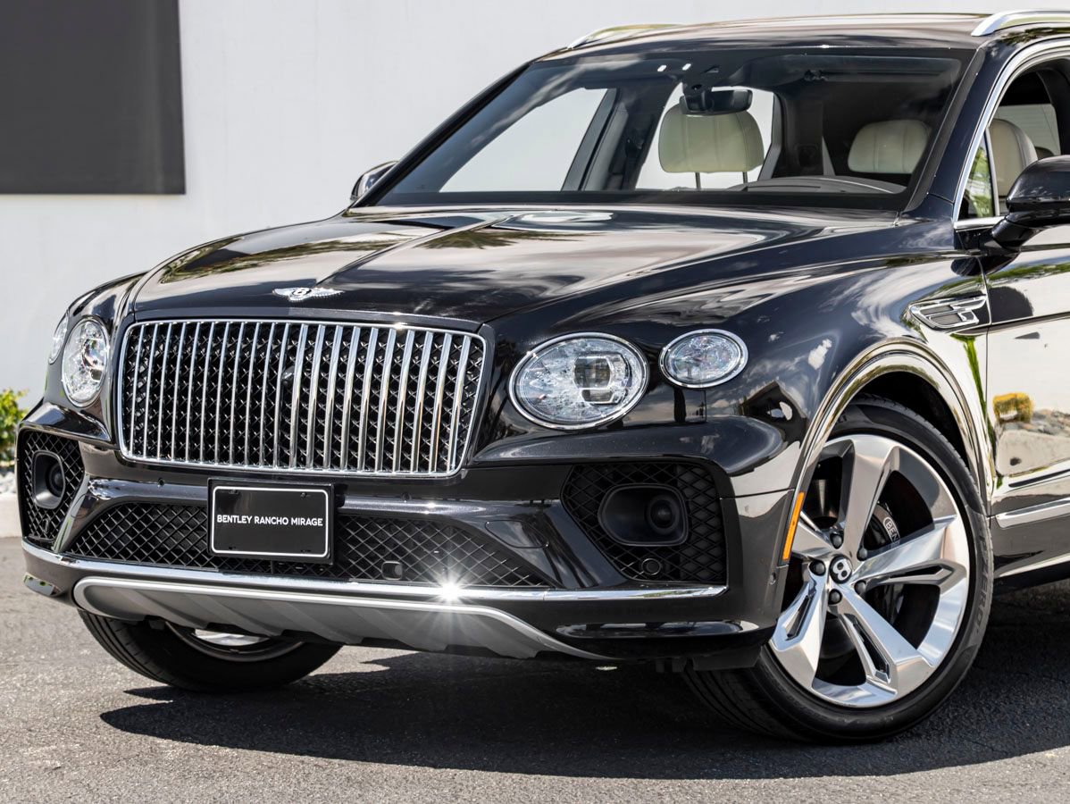 Used 2023 Bentley Bentayga Extended Wheelbase AWD/4WD image 8
