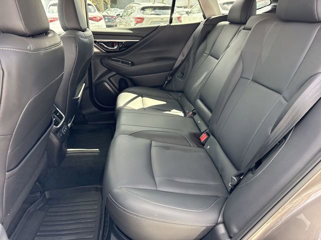 Certified 2022 Subaru Outback Limited image 23