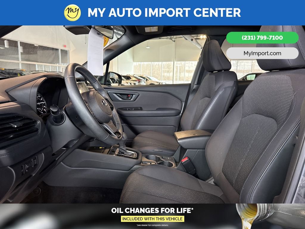 Used 2025 Subaru Forester Premium AWD/4WD image 9