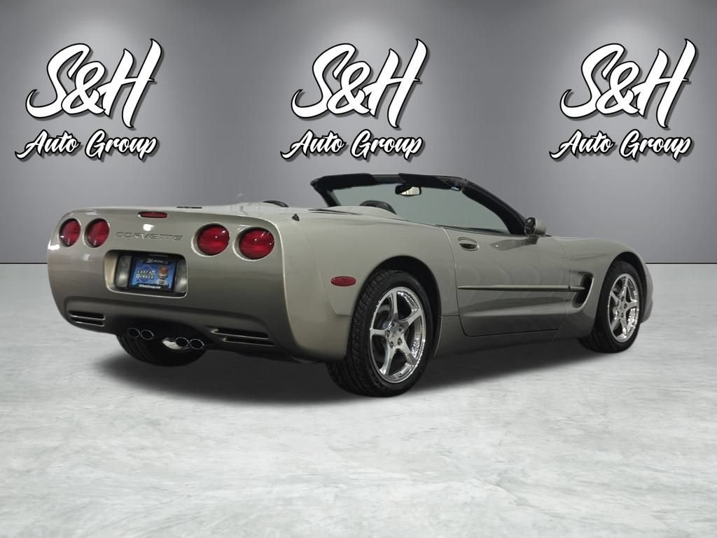 Used 2001 Chevrolet Corvette Convertible w/ Preferred Equipment Group2 image 21