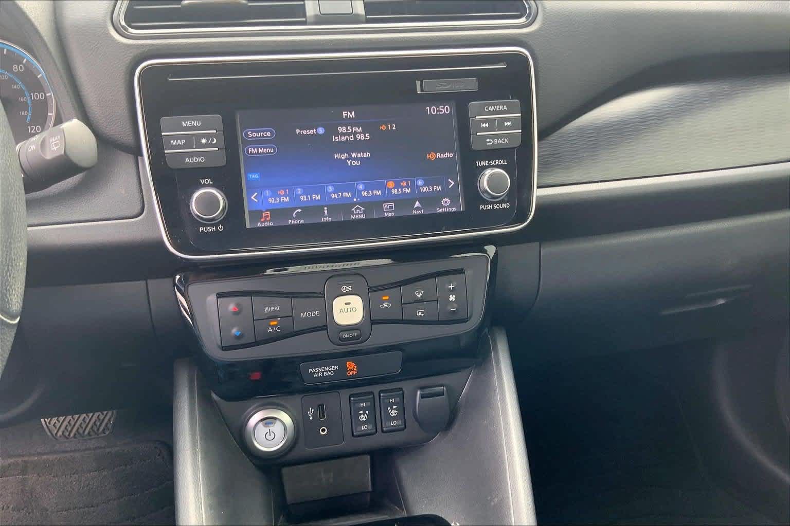 Used 2018 Nissan Leaf SL w/ SL Technology Package FWD image 34