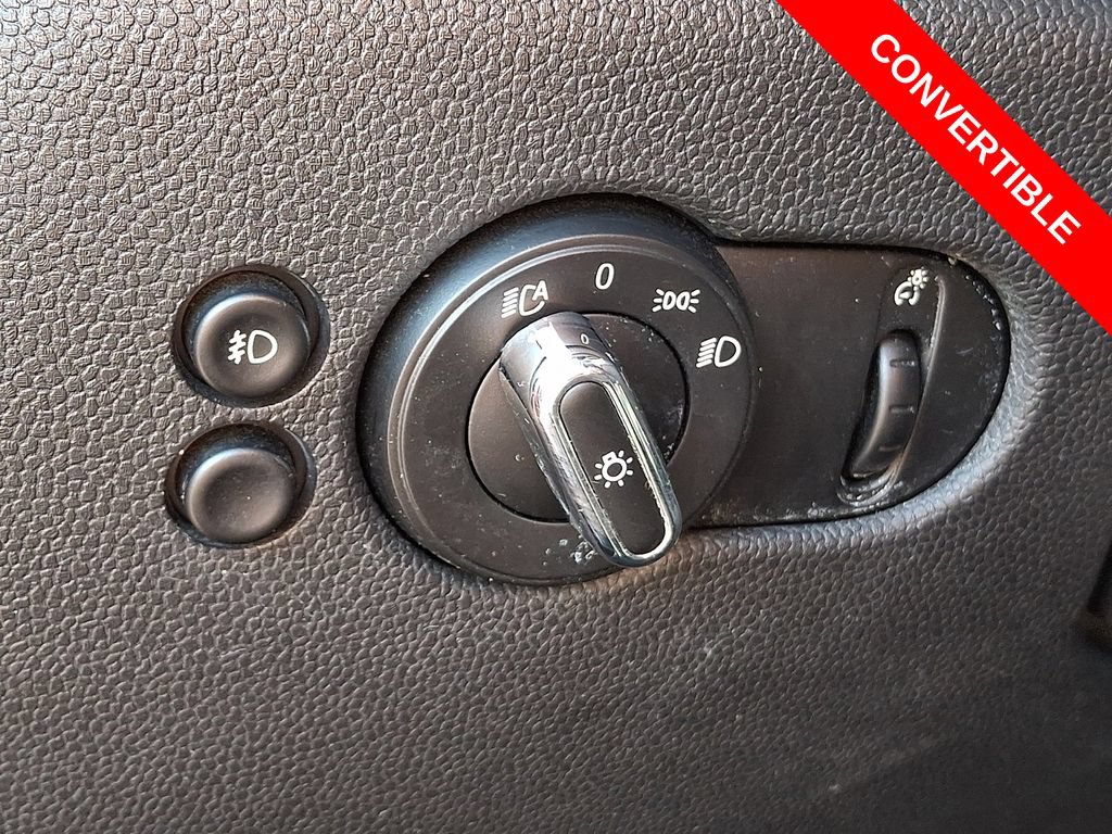 Used 2021 MINI Cooper Convertible FWD image 26
