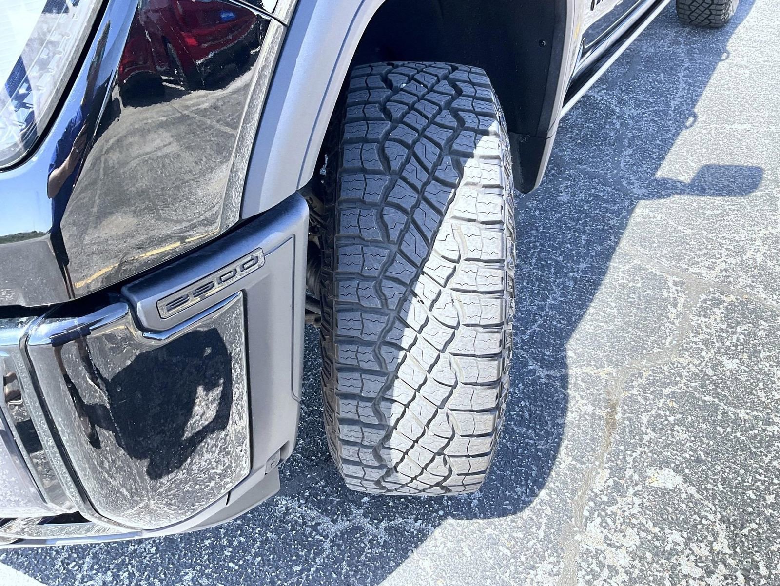 Certified 2024 GMC Sierra 2500 Denali Ultimate AWD/4WD image 8