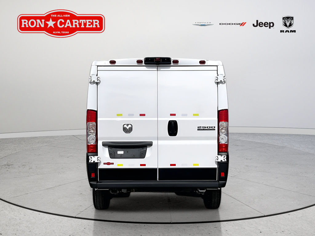 New 2024 RAM ProMaster 2500 w/ Convenience Group FWD image 4
