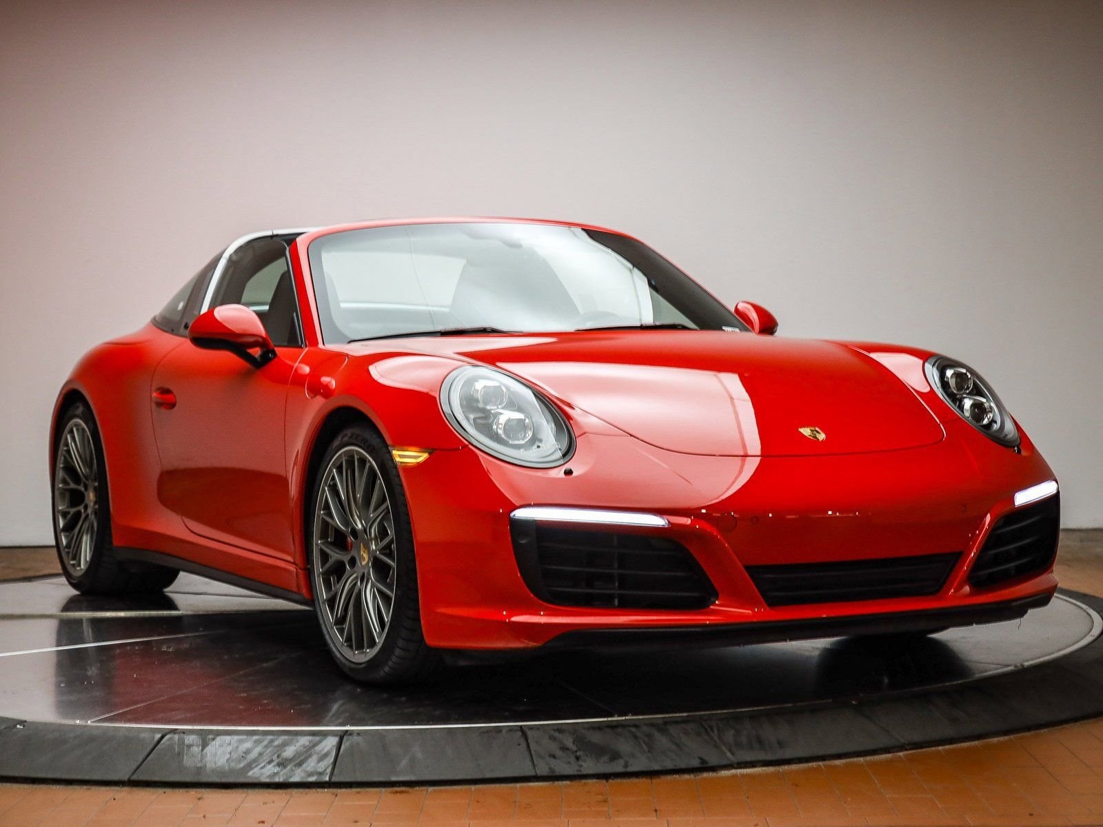 Certified 2017 Porsche 911 Targa 4S image 15