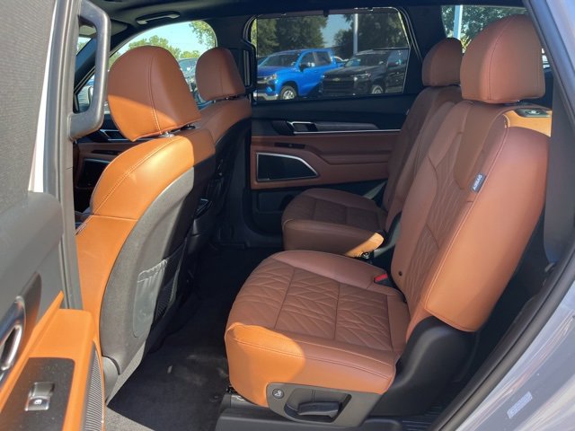 Used 2025 Kia Telluride EX X-Pro image 31