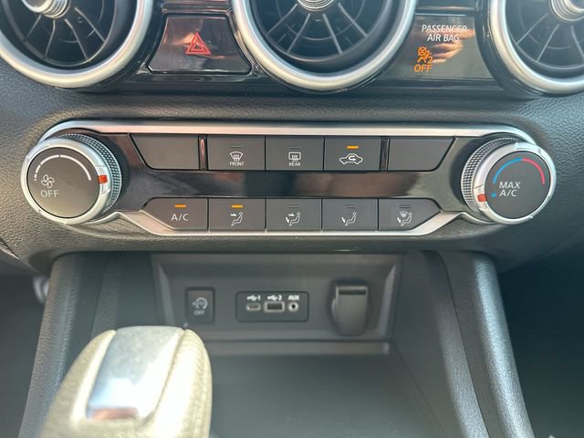 Used 2024 Nissan Sentra SV FWD image 37