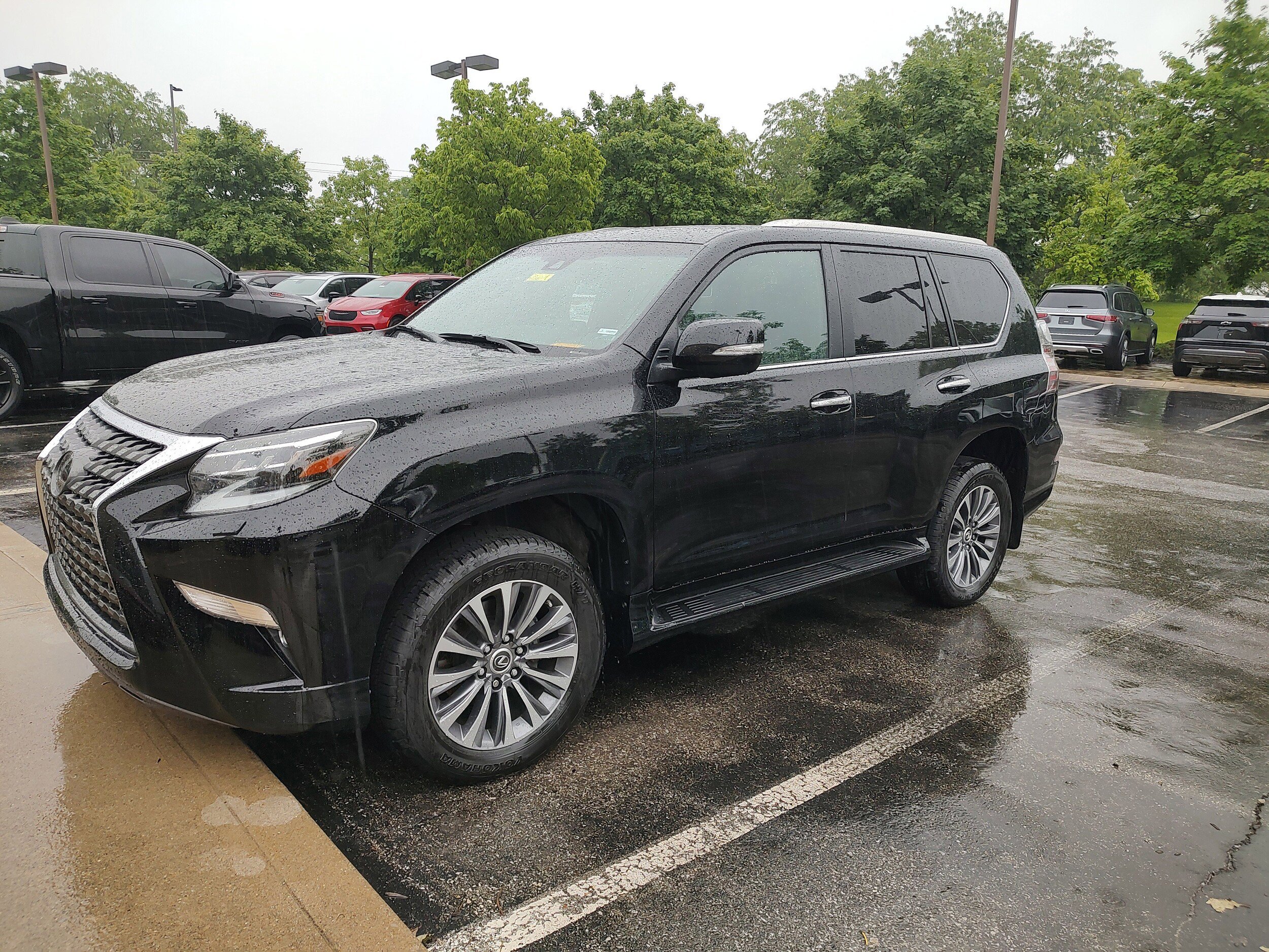 Used 2022 Lexus GX 460 Luxury w/ Accessory Package AWD/4WD image 1