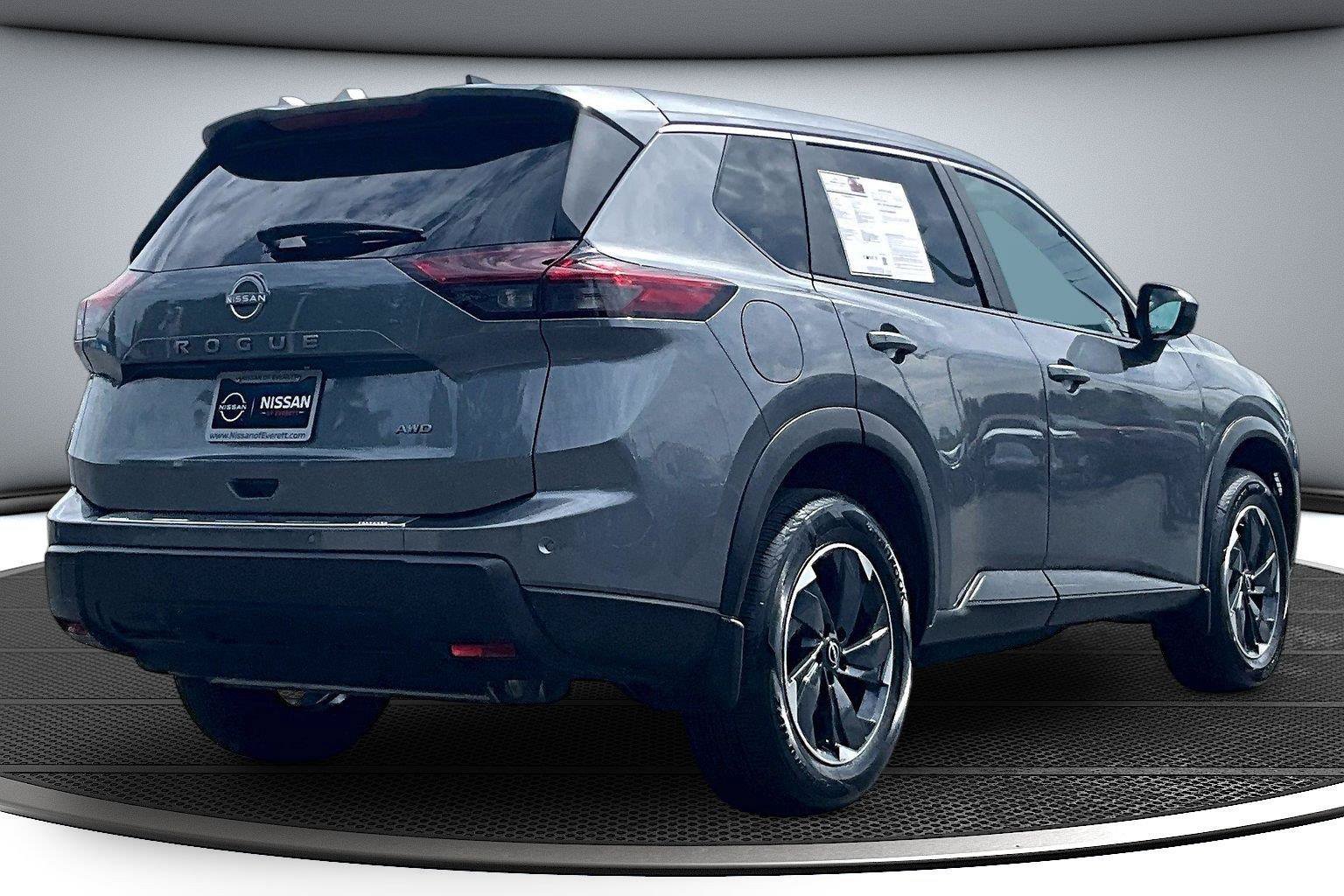 Used 2026 Nissan Rogue SV w/ Cold Weather Package AWD/4WD image 7