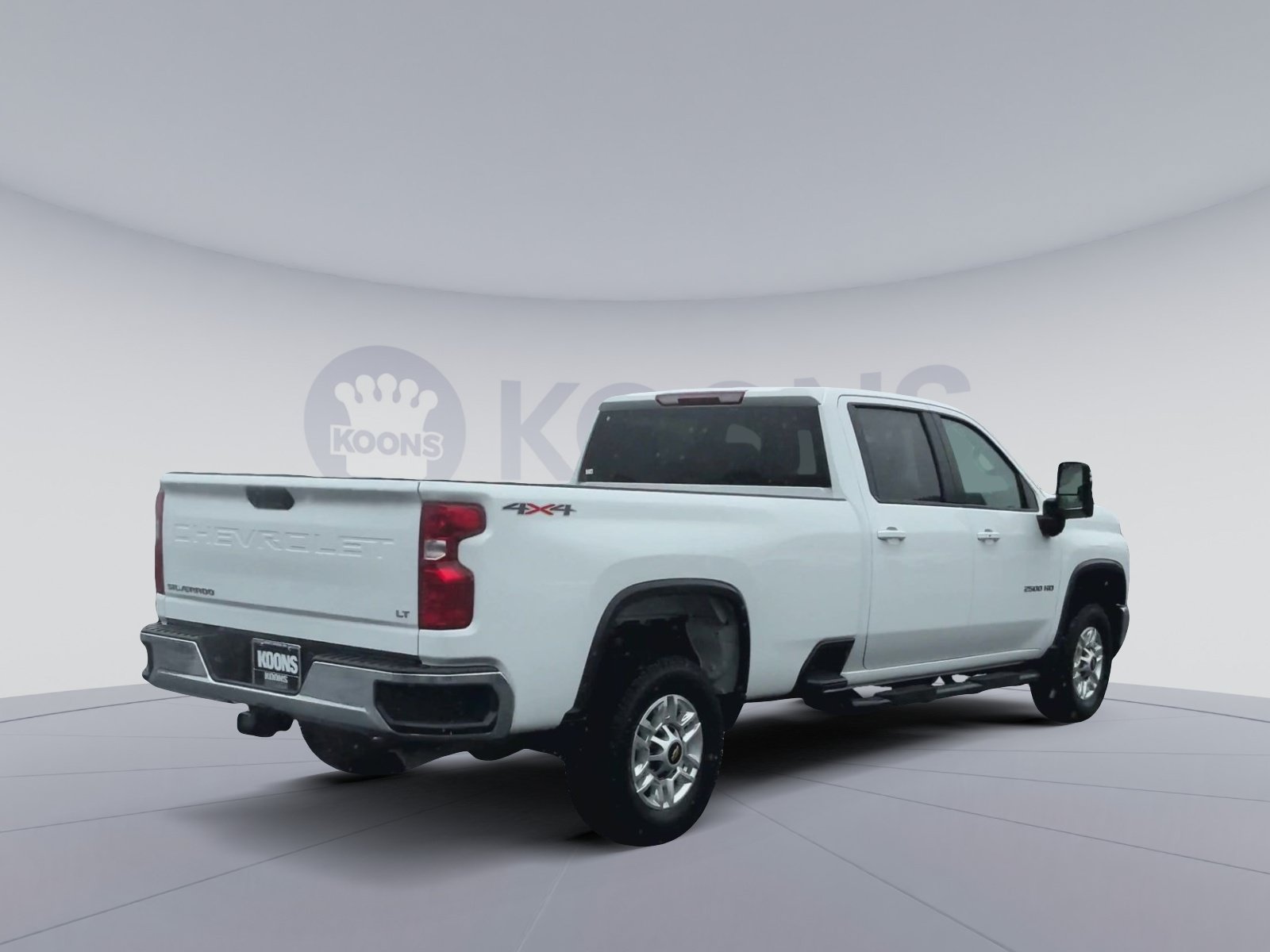 Used 2025 Chevrolet Silverado 2500 LT w/ Convenience Package AWD/4WD image 11