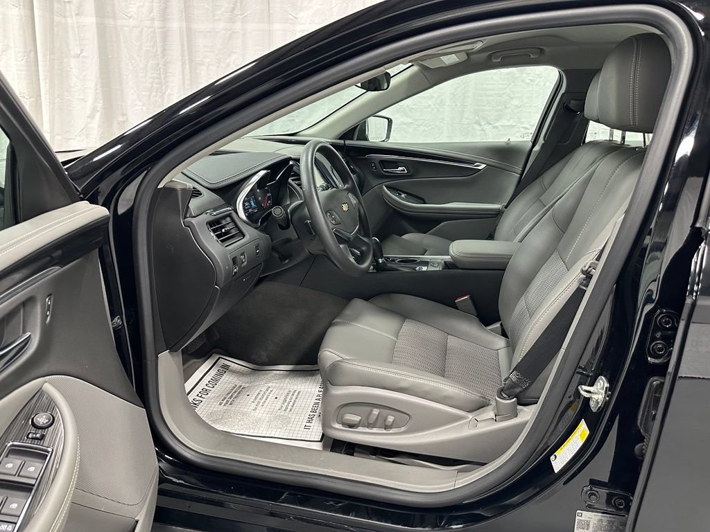 Used 2019 Chevrolet Impala LS FWD image 10