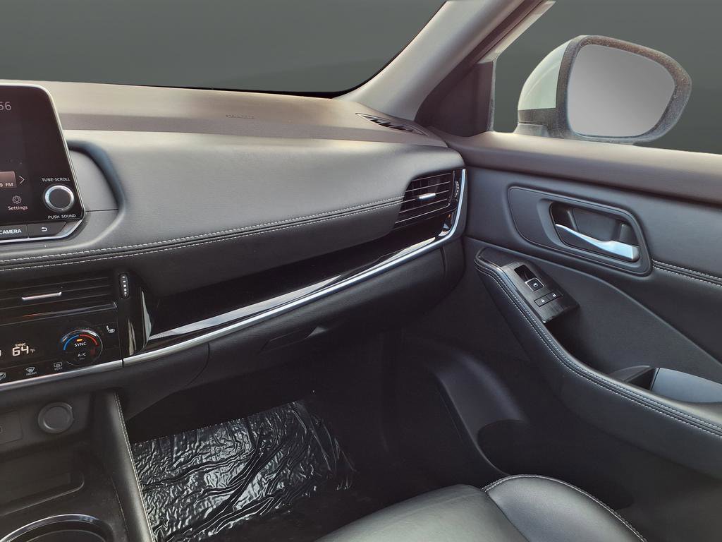 Used 2022 Nissan Rogue SL FWD image 16