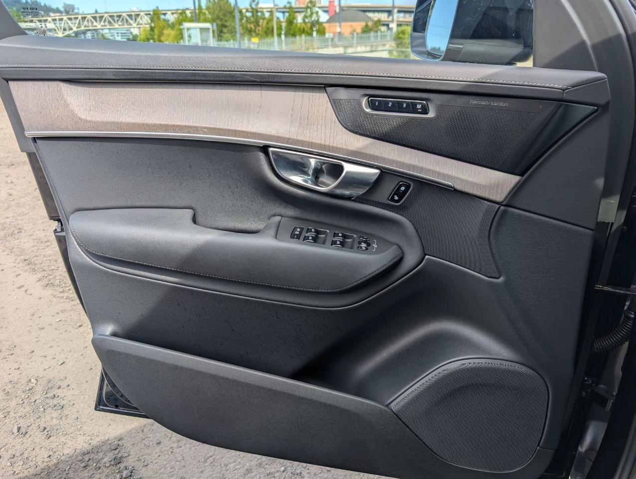 Used 2026 Volvo XC90 B6 Ultra AWD/4WD image 25