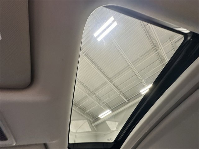 Used 2022 Honda Civic EX-L image 28