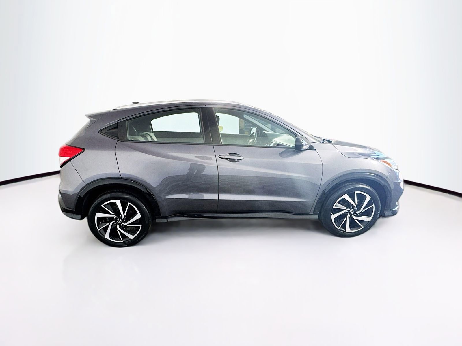Used 2019 Honda HR-V Sport image 8
