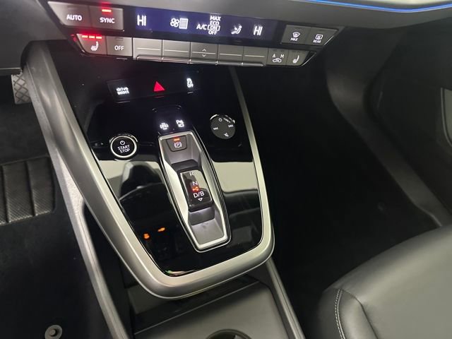 Used 2024 Audi Q4 e-tron Premium Plus w/ Premium Plus image 19