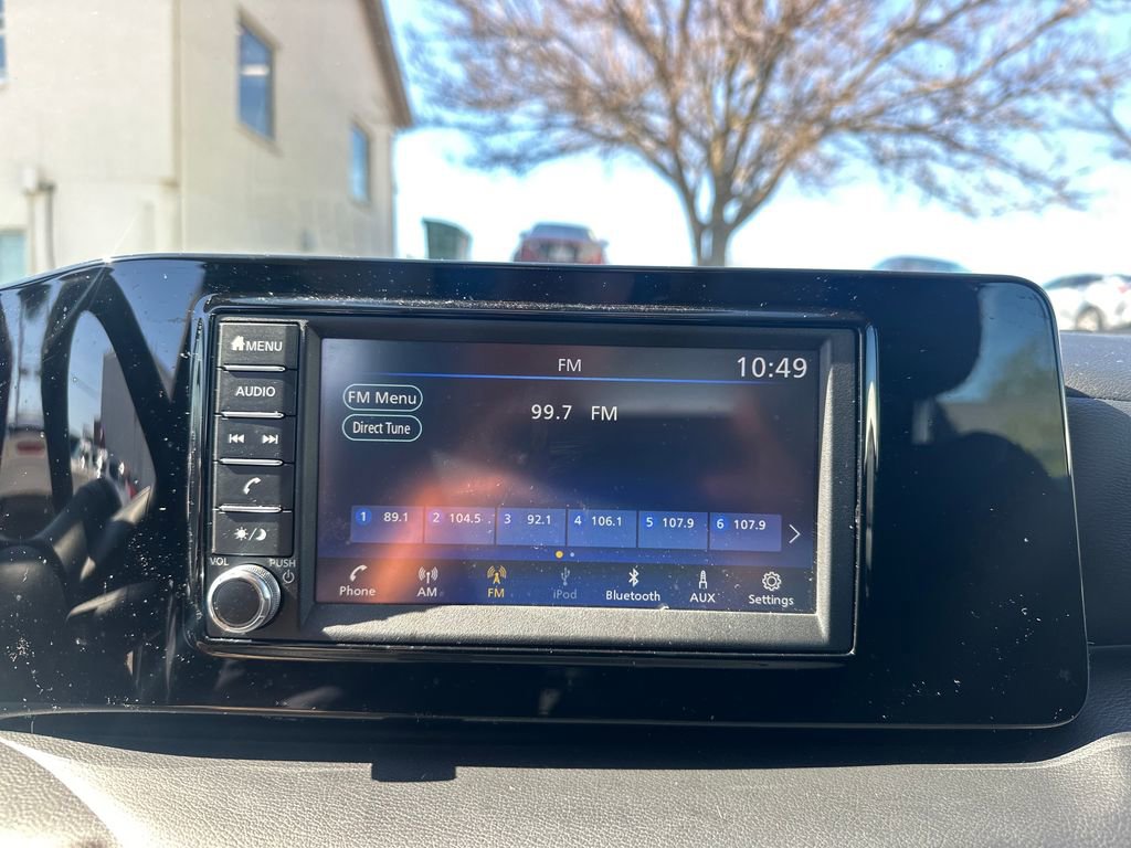 Used 2025 Nissan Kicks S image 15