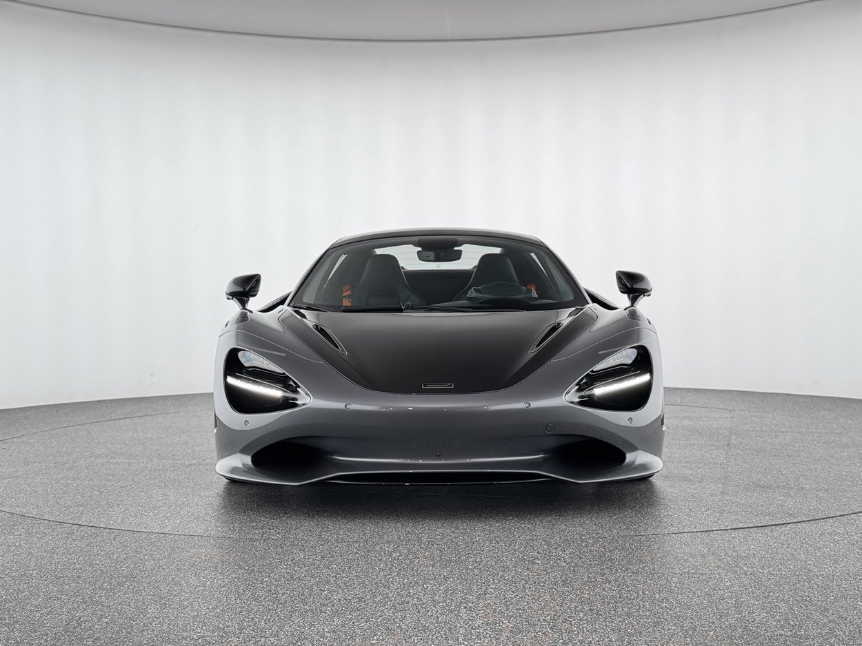 New 2026 McLaren 750S Spider RWD image 10